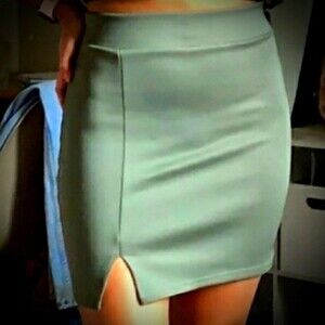 Missguided Army Green Bodycon Stretch Knit Mini Micro Skirt / Size 4